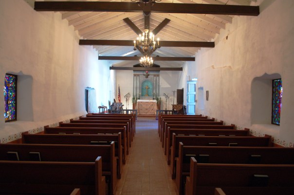 Chapel-Pendleton-Ranch-House-Chapel-interior