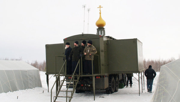 Russian-Orthodox-Military-Portable-Chapel-3