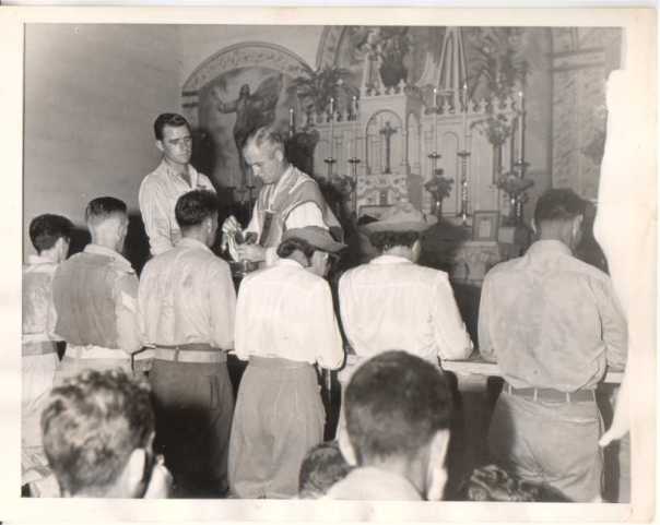 EasterCommunionMass19Apr44